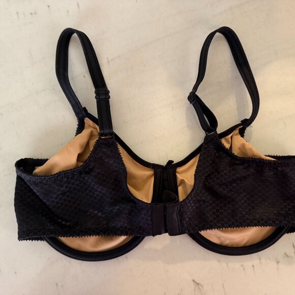 Chantelle C Magnifique Minimizer bra 36D - Picture 2 of 3